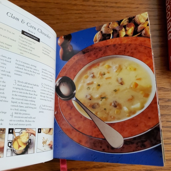 3 COOKBOOKS: ROBUST BUT COMPACT - Picture 4 of 8